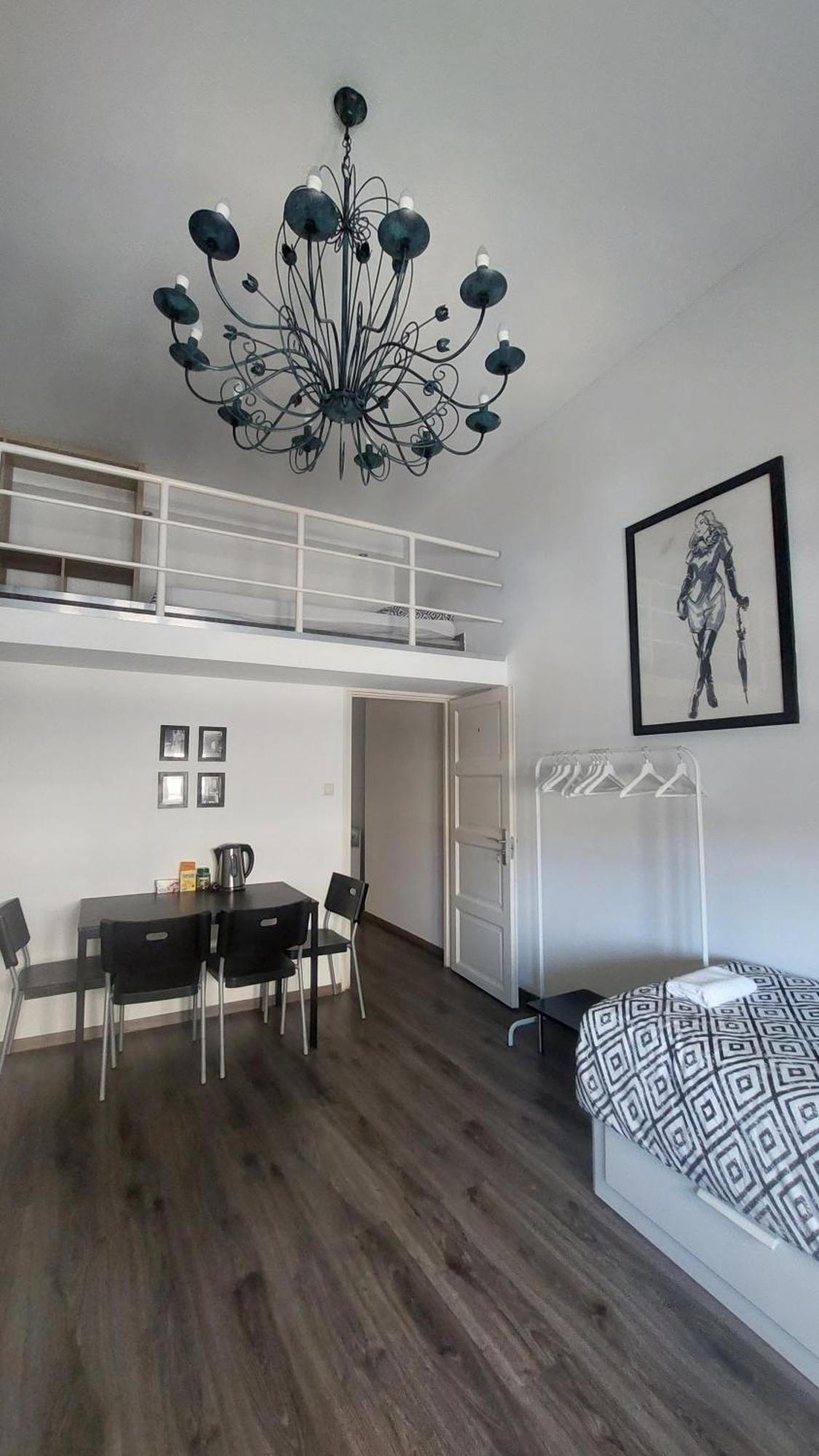 Eleven Apartments Budapest Chambre photo